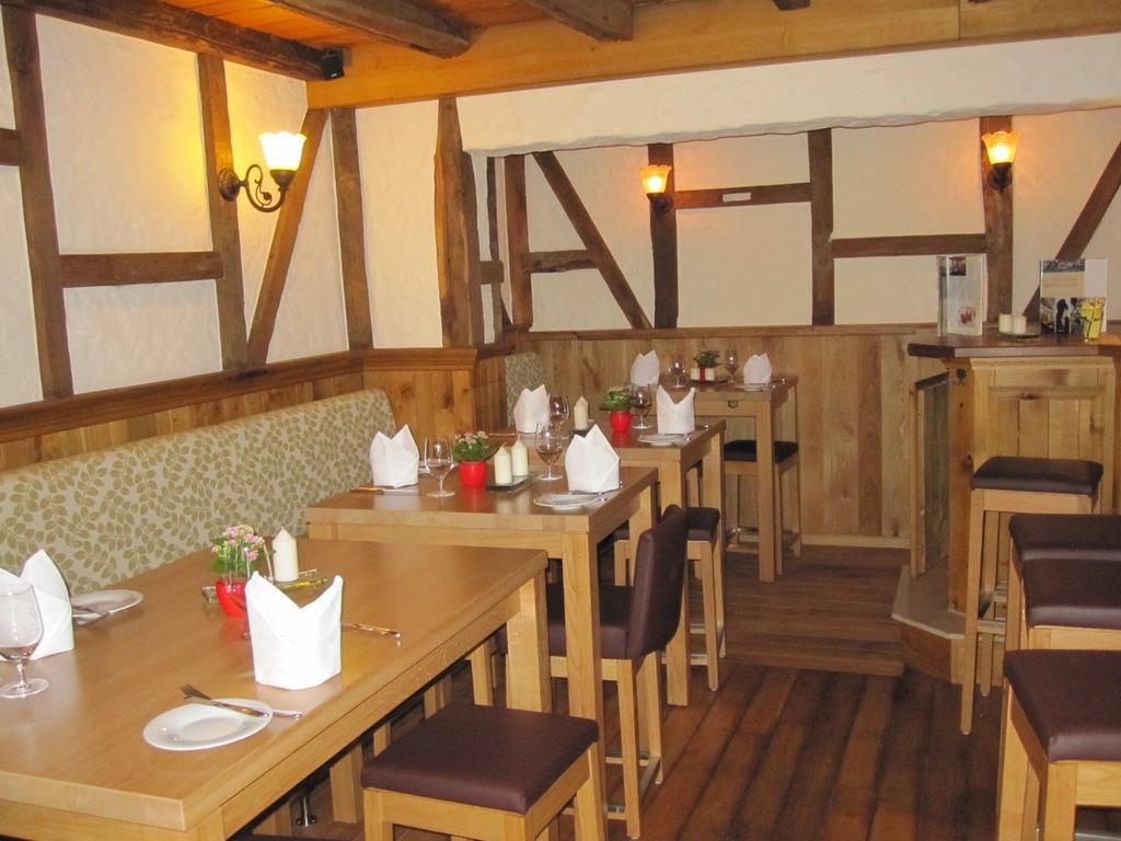 Wisskirchen Hotel & Restaurant Odenthal Exterior foto