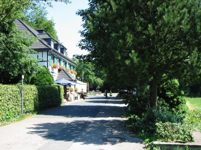 Wisskirchen Hotel & Restaurant Odenthal Exterior foto